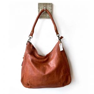 leather shoulder hobo bag camel