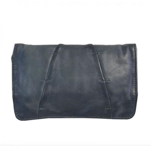 black clutch LR11