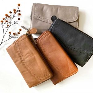 leather purses