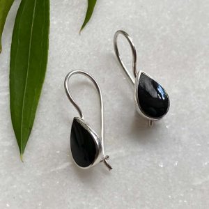 black tear drop earrings