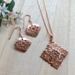 rose gold pendant